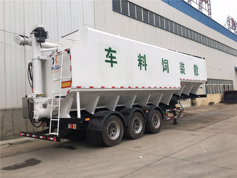 11米6半挂饲料车（30吨不超重）